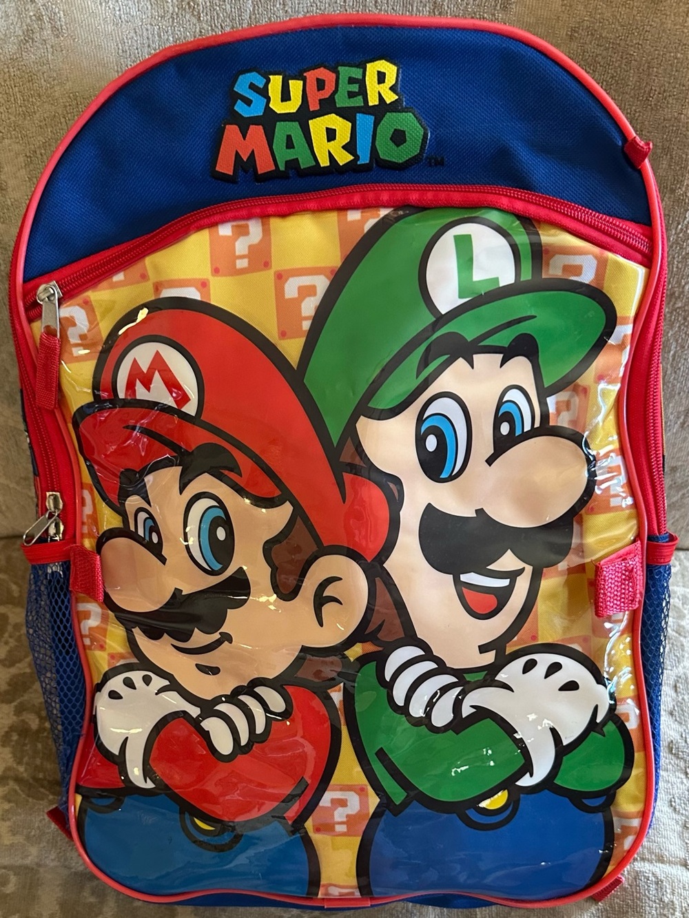 Super Mario Backpack - Picture 5 of 8